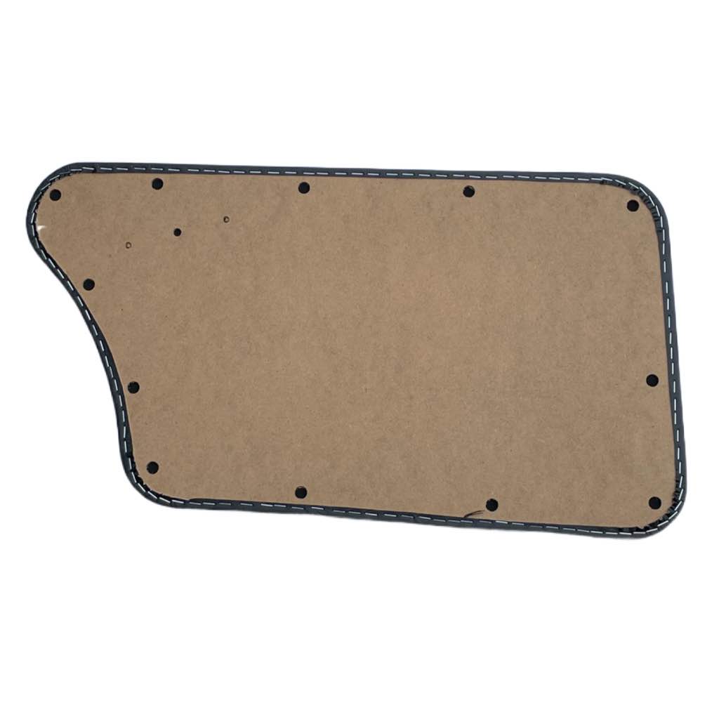 Türverkleidung hinten rechts AMI8 Schwarz Türverkleidung hinten rechts AMI8 Schwarz